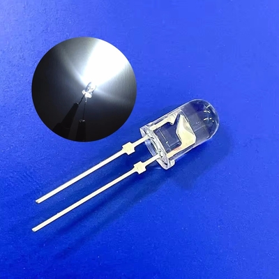 5mm 9000K 白色 22000mcd ストッパーピン 丸い 透明レンズ 金色のボンドワイヤー 交通灯用